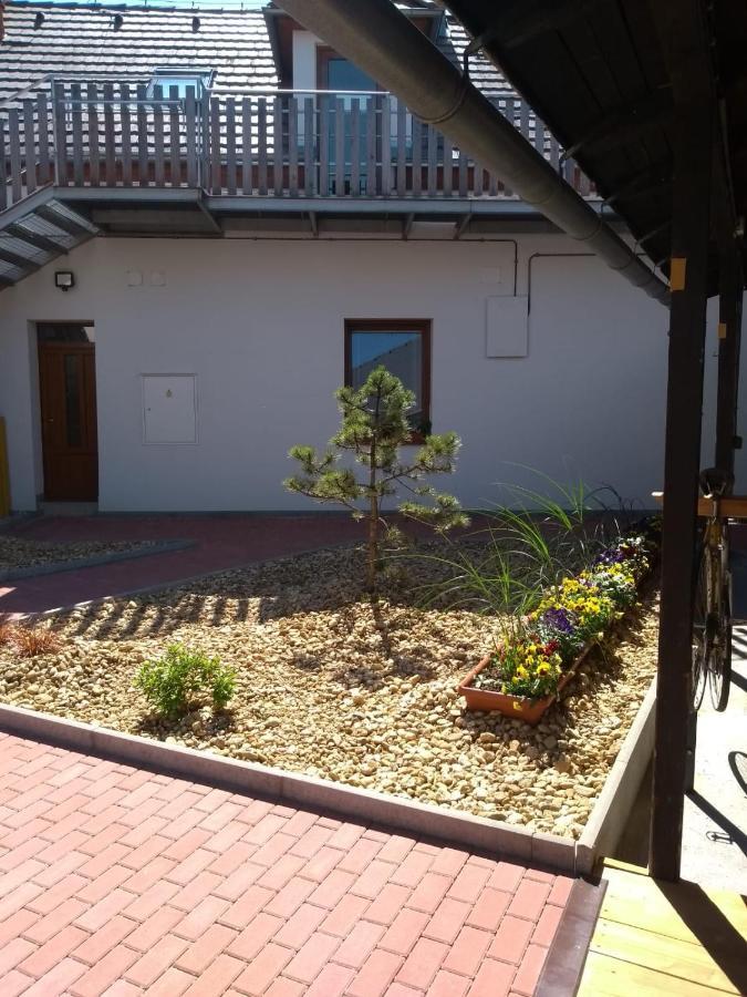 Apartmany Lono Jicin Exterior photo