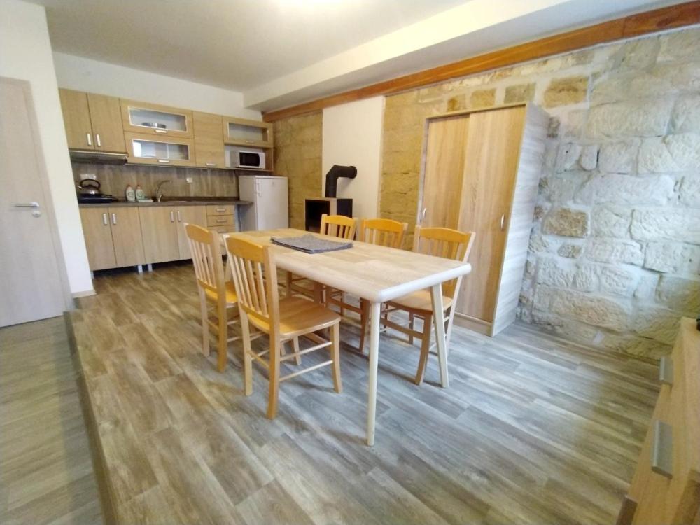 Apartmany Lono Jicin Exterior photo