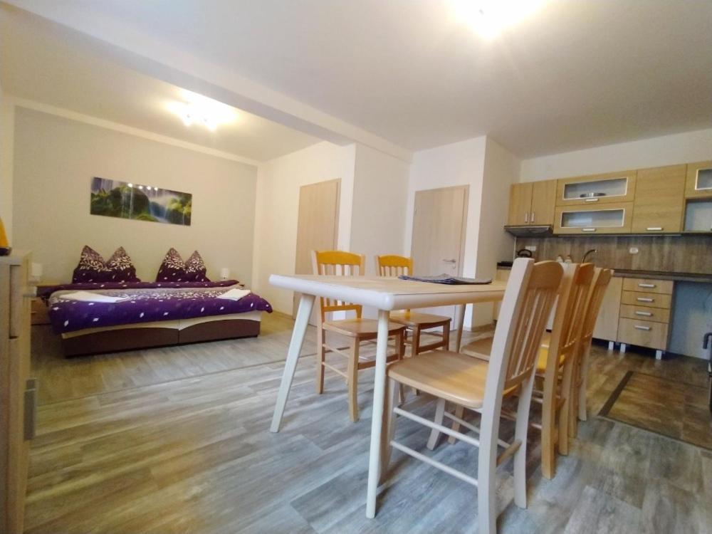 Apartmany Lono Jicin Exterior photo